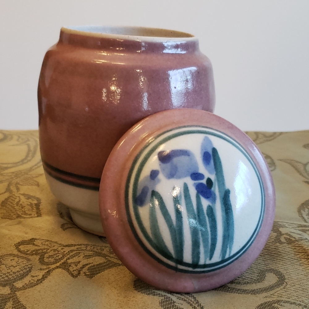 Ginger jar